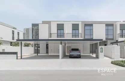 تاون هاوس - 3 غرف نوم - 4 حمامات للايجار في مروج الفرجان شرق - مروج الفرجان - الفرجان - دبي