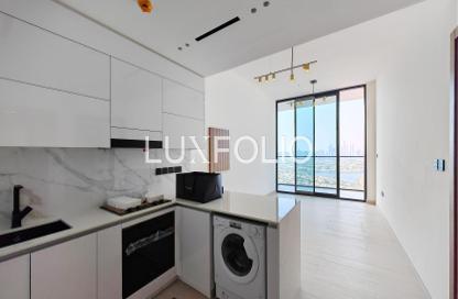 Apartment - 1 Bedroom - 2 Bathrooms for rent in Binghatti Onyx - District 15 - Jumeirah Village Circle - Dubai