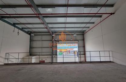 Warehouse - Studio - 1 Bathroom for rent in Ali Mousa Building - Al Sajaa Industrial - Al Sajaa - Sharjah