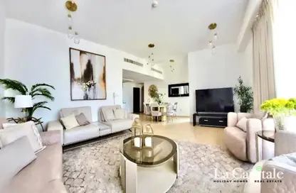 Apartment - 2 Bedrooms - 3 Bathrooms for rent in Rimal 1 - Rimal - Jumeirah Beach Residence - Dubai