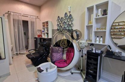 Shop - Studio - 2 Bathrooms for rent in Al Mowaihat 1 - Al Mowaihat - Ajman