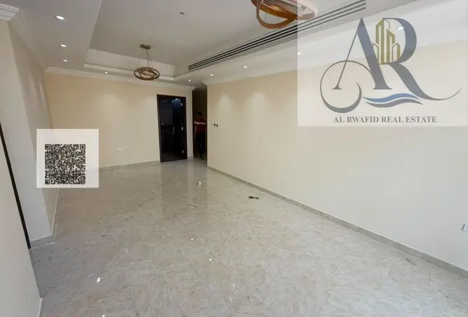 147752425 - Property Image 2