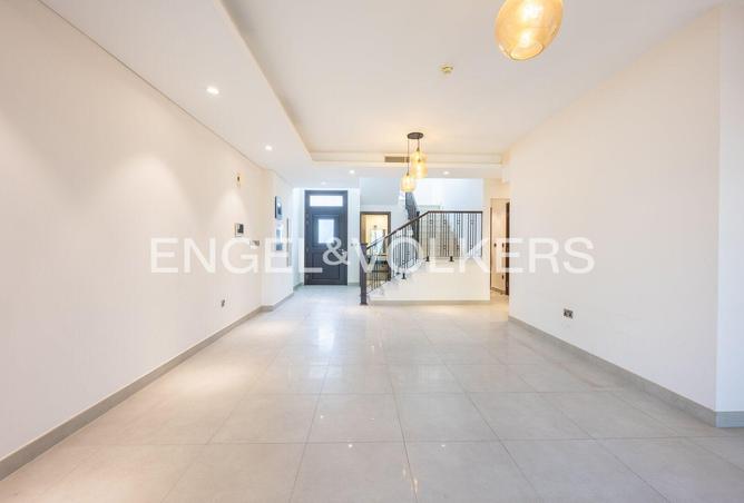 60126858 - Property Image 2