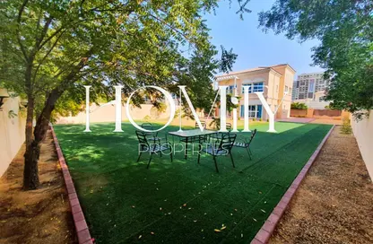 Villa - 2 Bedrooms - 4 Bathrooms for sale in District 16 - Jumeirah Village Circle - Dubai