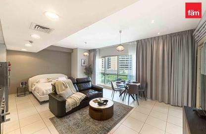 Apartment - Studio - 1 Bathroom for rent in The Royal Oceanic - Dubai Marina - Dubai Apartment - Studio - 1 Bathroom for rent in The Royal Oceanic - Dubai Marina - Dubai