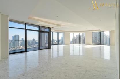 Apartment - 4 Bedrooms - 5 Bathrooms for rent in IL Primo - Opera District - Downtown Dubai - Dubai