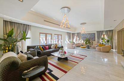Villa - 5 - 6 for sale in Dubai Style - North Village - Al Furjan - Dubai