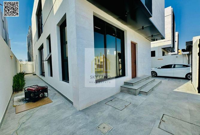 2Olv8YL1huy - صورة العقار 2