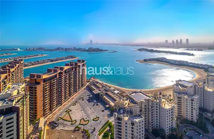 شقة - 1 حمام للايجار في برج النخيل - نخلة جميرا - دبي