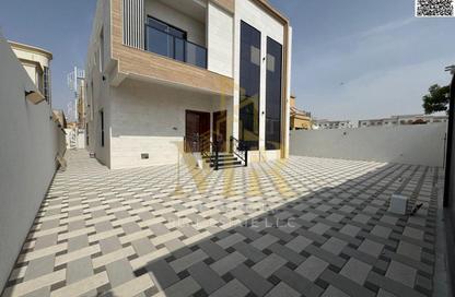 Villa - 5 Bedrooms - 7 Bathrooms for sale in Al Mowaihat 1 - Al Mowaihat - Ajman
