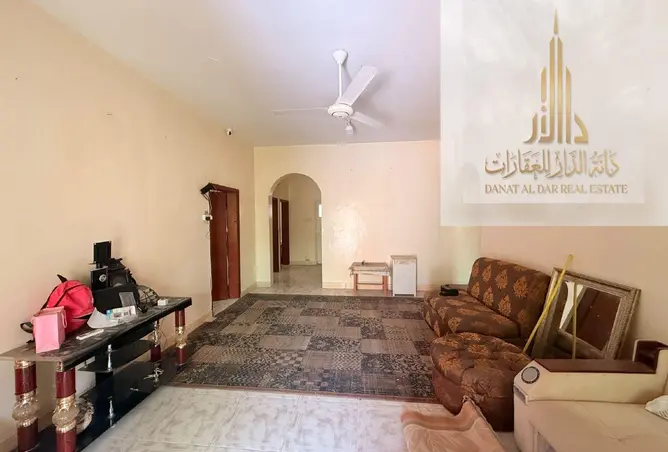 157801026 - Property Image 2