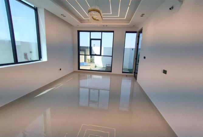 67073403 - صورة العقار 3