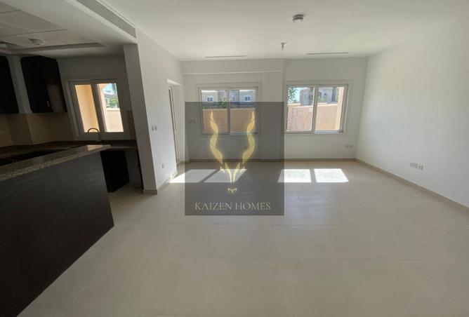 98258111 - Property Image 2