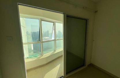 Apartment - 2 Bedrooms - 3 Bathrooms for rent in Crystal Plaza - Al Majaz 1 - Al Majaz - Sharjah