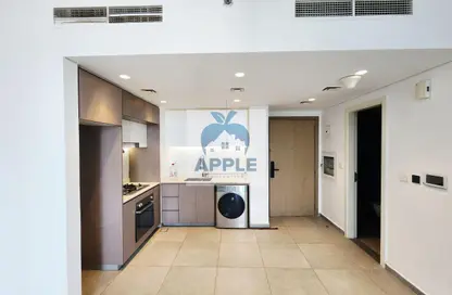 شقة - غرفة نوم - 2 حمامات للايجار في 2 الجادة - الجادة - الشارقة