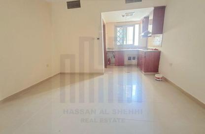 Apartment - Studio - 1 for rent in Fire Station Road - Muwaileh - Sharjah