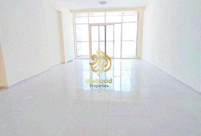 Prime location of Demcuas • Big size 2bhk Ava