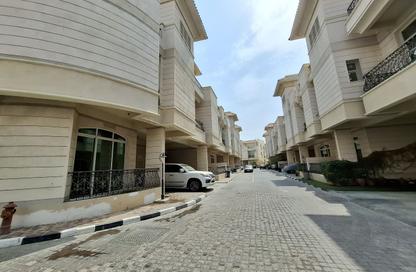 Villa - 4 Bedrooms - 5 Bathrooms for rent in Mohamed Bin Zayed Centre - Mohamed Bin Zayed City - Abu Dhabi