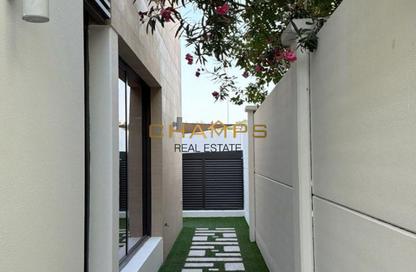 Townhouse - 5 Bedrooms - 6 Bathrooms for rent in Faya at Bloom Gardens - Bloom Gardens - Al Salam Street - Abu Dhabi