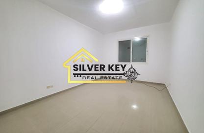 Apartment - 2 - 3 for rent in Al Khan - Sharjah
