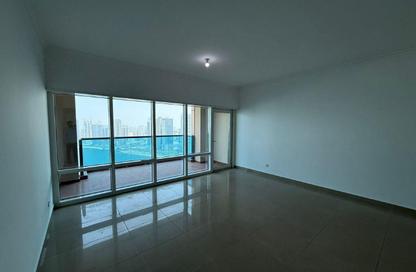 Apartment - 3 Bedrooms - 5 Bathrooms for rent in Al Khan Corniche - Al Khan - Sharjah