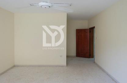 Apartment - 1 Bedroom - 2 Bathrooms for rent in Al Hudaiba - Bur Dubai - Dubai