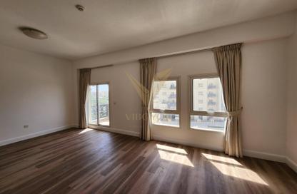 Apartment - 1 Bedroom - 2 Bathrooms for rent in Al Thamam 49 - Al Thamam - Remraam - Dubai