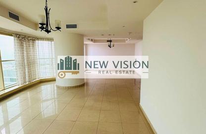 Apartment - 3 - 4 for rent in Blue Tower - Al Majaz 3 - Al Majaz - Sharjah