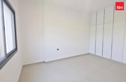 Apartment - 2 Bedrooms - 2 Bathrooms for rent in The Gardens Building 82 - The Gardens Buildings - The Gardens - Dubai
