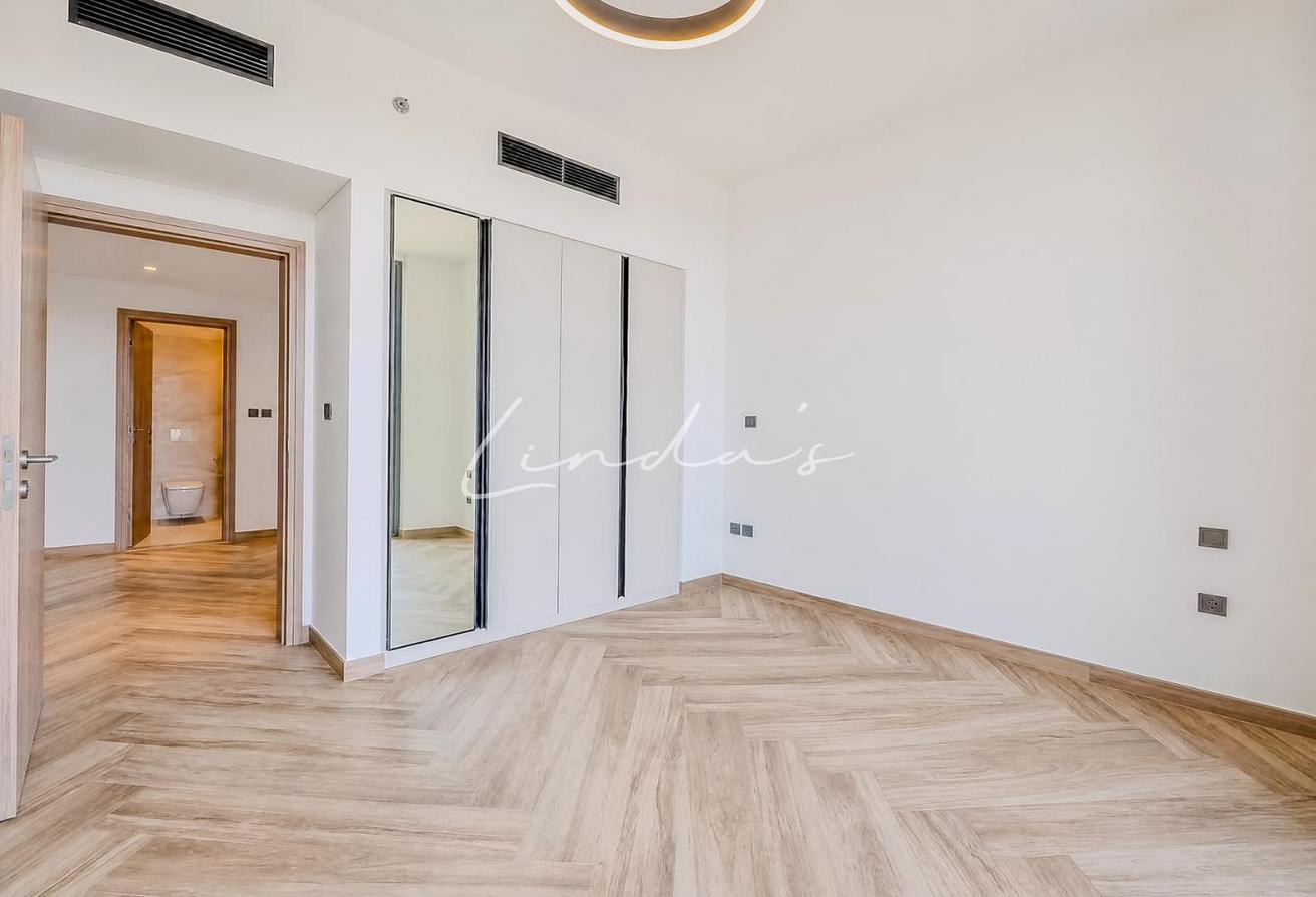 Modern Living | Park View | With White Goods photo 9