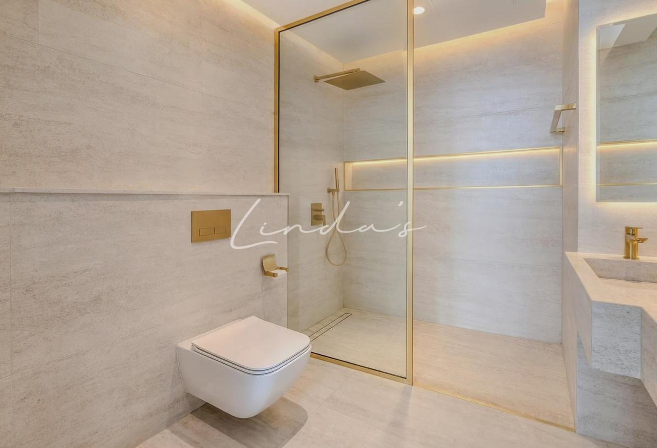 Modern Living | Park View | With White Goods photo 20