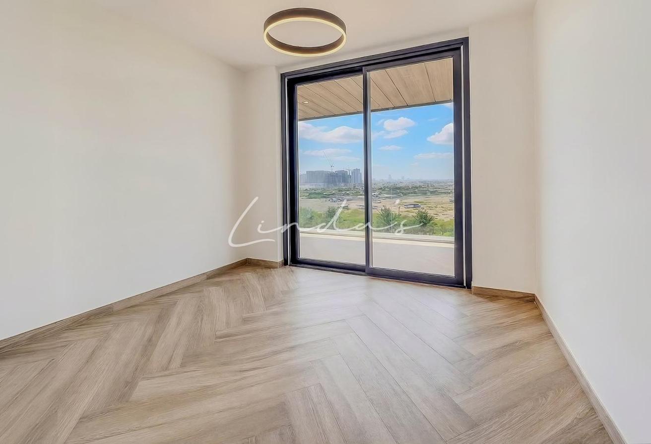 Modern Living | Park View | With White Goods photo 16