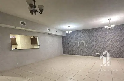 شقة - 2 غرف نوم - 3 حمامات للايجار في 1 تالا - كيو بوينت - ليوان - دبي لاند - دبي