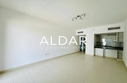Apartment - 1 - 2 for rent in Oxford Building - District 14 - Jumeirah Village Circle - Dubai