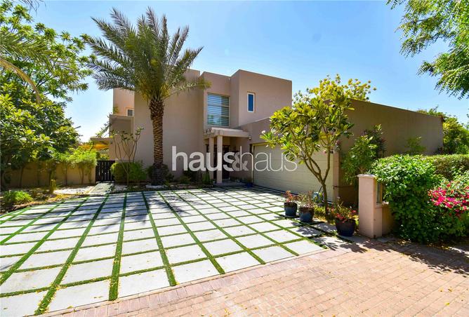 141433090 - Property Main Image