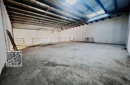 Warehouse - Studio - 7+ for rent in Umm Al Thuoob - Umm Al Quwain