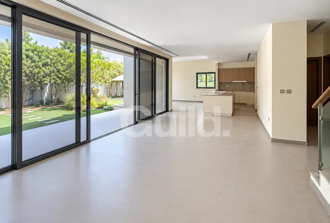 163233808 - Property Image 2