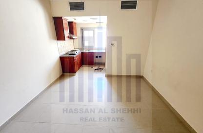 Apartment - Studio - 1 Bathroom for rent in Muwailih Building - Muwaileh - Sharjah