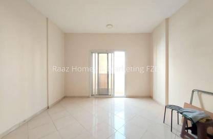Apartment - 1 - 1 for rent in Al Nabaa Building - Al Naba'ah - Al Sharq - Sharjah