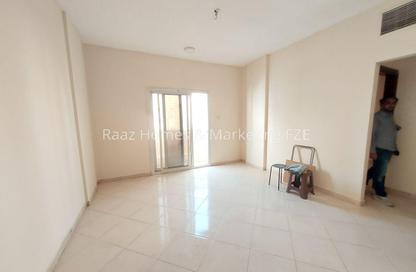 Apartment - 1 - 1 for rent in Al Nabaa Building - Al Naba'ah - Al Sharq - Sharjah