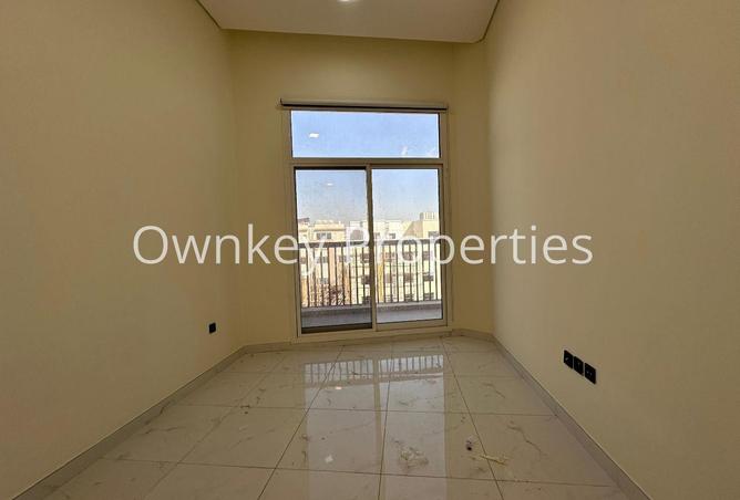 69901400 - Property Image 2