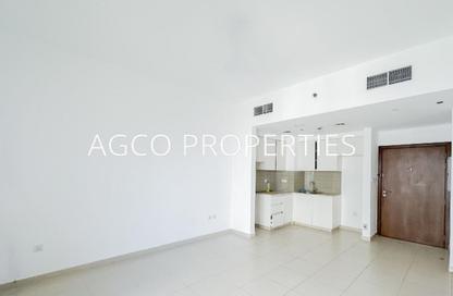 Apartment - 1 Bedroom - 1 Bathroom for sale in Zahra Breeze Apartments 3B - Zahra Breeze Apartments 3 - Zahra Breeze Apartments - Town Square - Dubai
