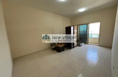 Apartment - 3 Bedrooms - 3 Bathrooms for rent in New Al Taawun Road - Al Taawun - Sharjah