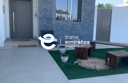 Villa - 3 - 5 for rent in The Cedars - Yas Acres - Yas Island - Abu Dhabi