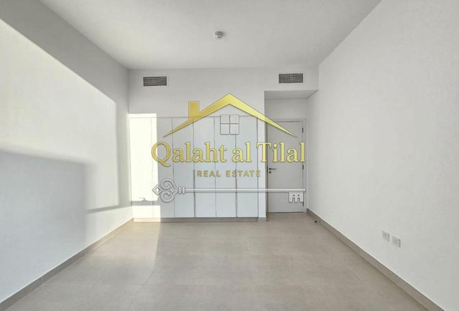 105538021 - Property Image 3