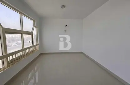 مكتب - استوديو للايجار في مصفح الصناعية - مصفح - أبوظبي