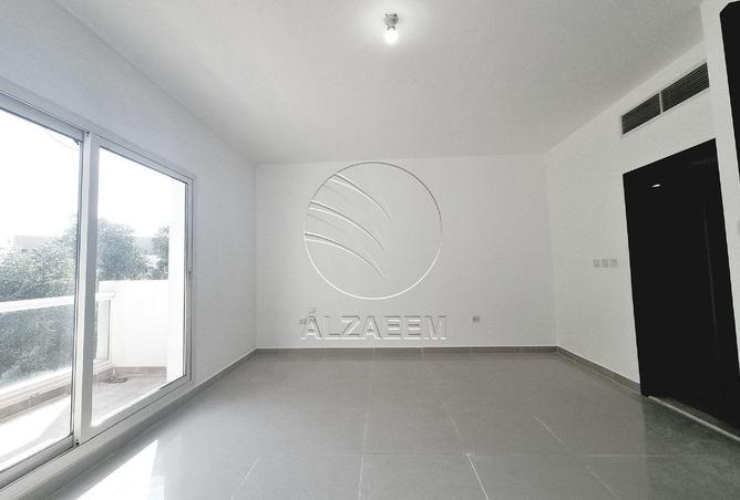 82818392 - Property Image 3