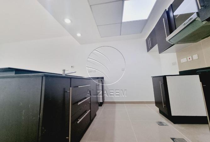 82818392 - Property Image 2