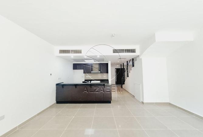 82818392 - Property Main Image