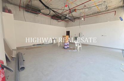 Shop - Studio - 1 for rent in Street 64 - Al Nahda - Sharjah